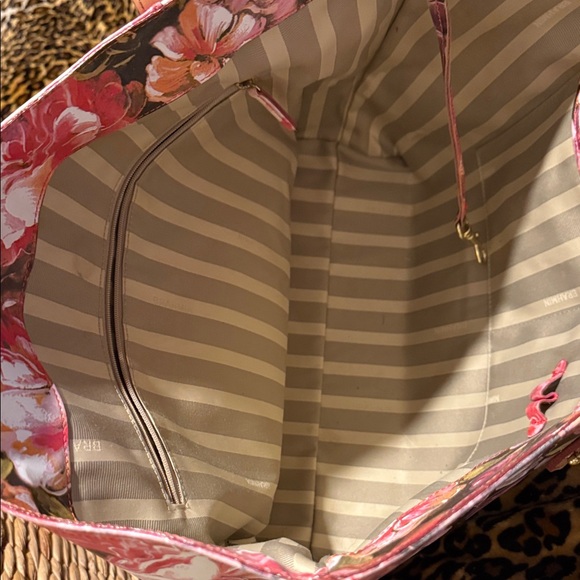 Brahmin All Day Toe Pink Hemingway - Picture 3 of 5